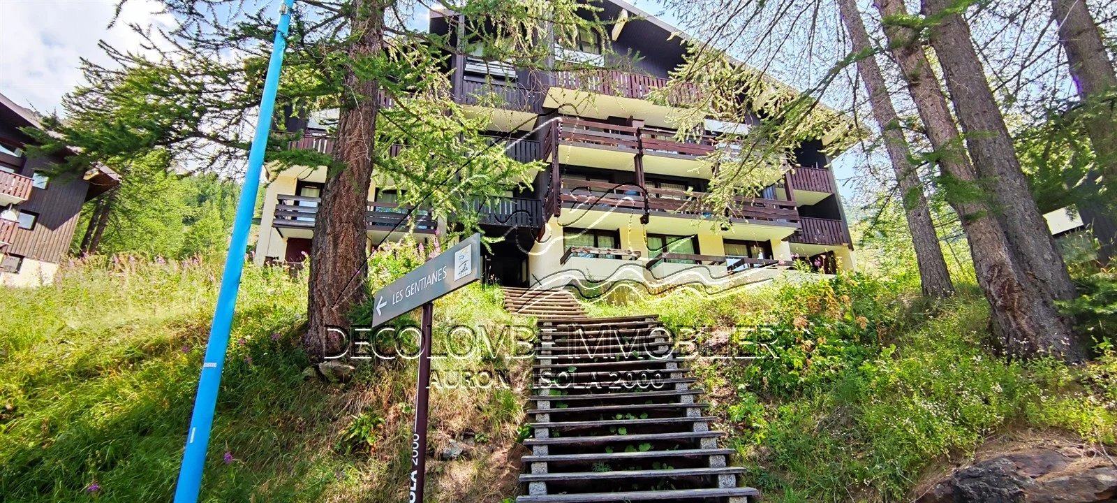 STUDIO HAMEAU au calme